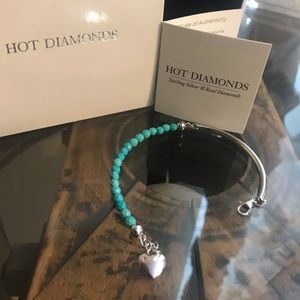 Hot diamonds bracelet